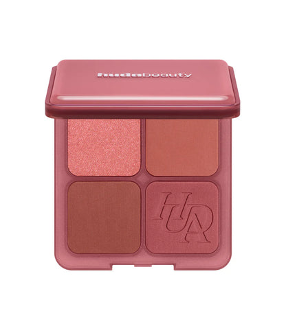 Huda Beauty Blush Filter Blurring Blushlighters Palette in Strawberry Latte with four blush and highlighter shades.