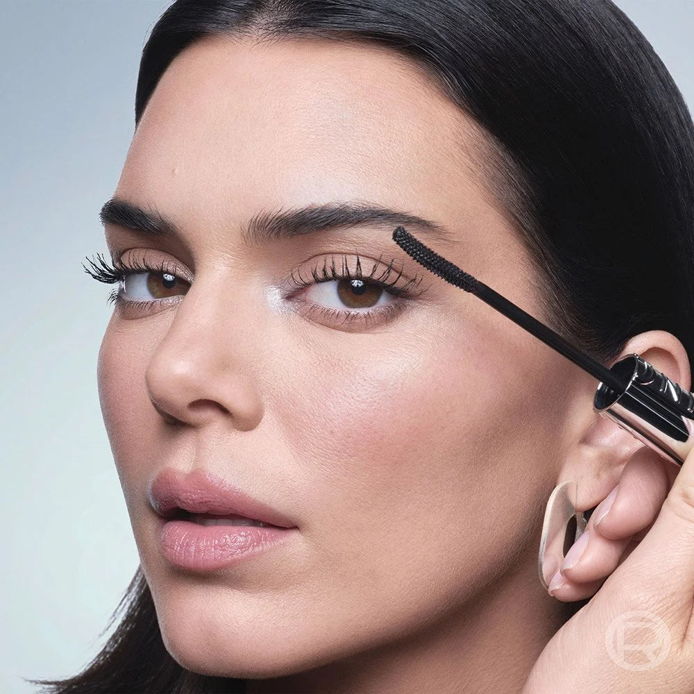 L’Oréal Telescopic Extensionist Mascara applied for lifted curled lashes