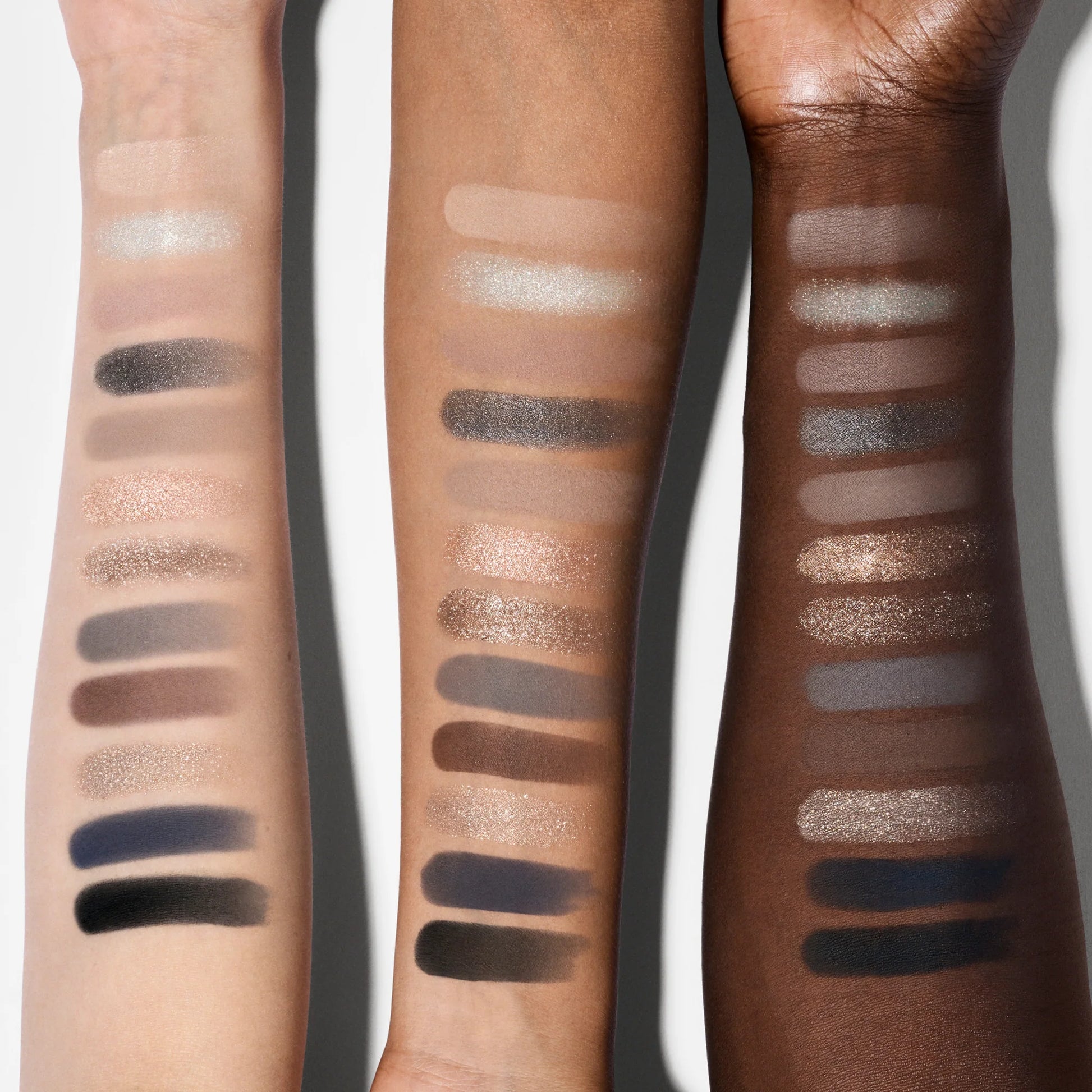 MAKEUP BY MARIO Ethereal Eyes Moonlight Eyeshadow Palette swatches