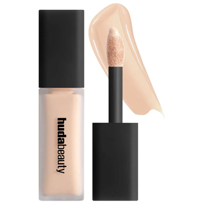 HUDA BEAUTY #FAUXFILTER Luminous Matte Concealer – كونسيلر مطفي مضيء