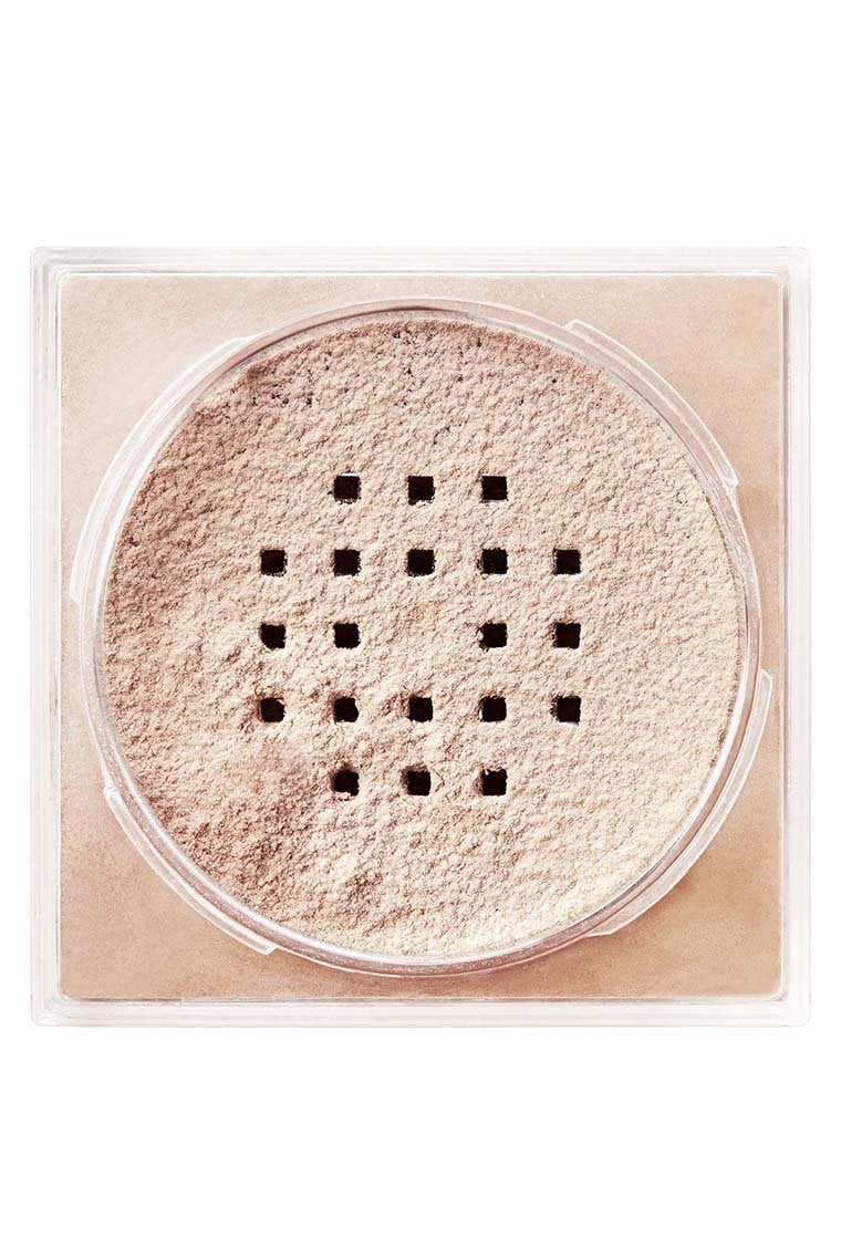 Maybelline Fit Me Loose Finishing Powder – بودرة سائبة لتثبيت المكياج