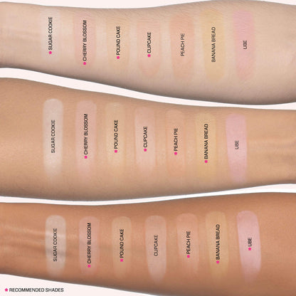 HUDA BEAUTY Easy Bake powder applied on skin