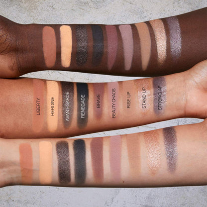 HUDA BEAUTY Pretty Grunge Eyeshadow Palette Shades